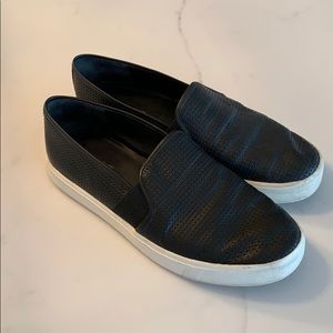 Vince Blair sneaker in black, size 6.5